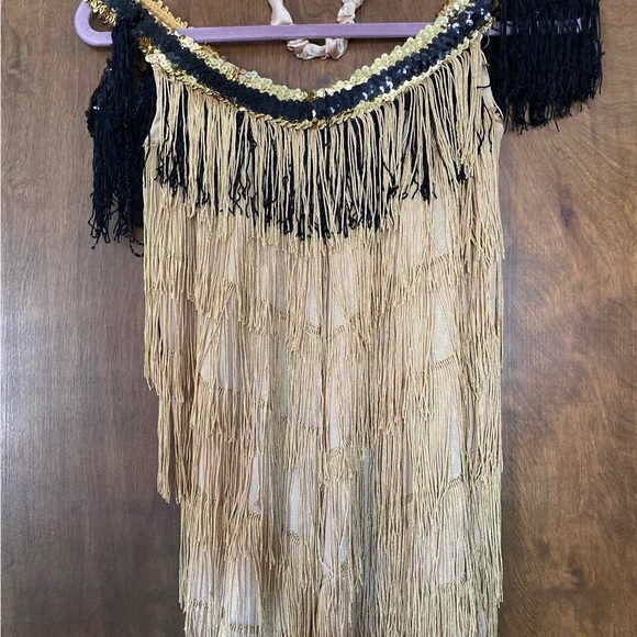 Gold & Black Women’s Flapper Dress - Picture 3 of 8